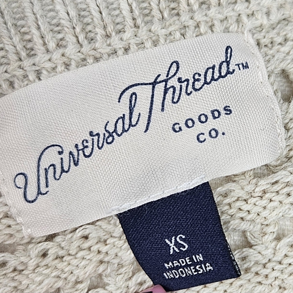 NWT Universal Thread XS Beige Open Knit Crochet Sweater Vest‎ Preppy Staple - Picture 4 of 5